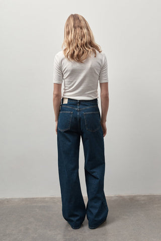 Mid Rise Wide Leg Jeans